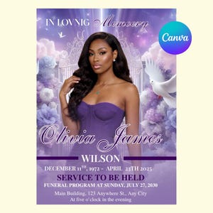 Könnte beinhalten: Eine weiße Keramik-Tasse mit schwarzem Henkel und dem Text "But First, Coffee" in schwarzer, handschriftlicher Schrift. Die Tasse steht auf einer weißen Oberfläche.