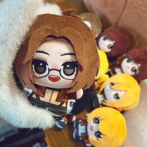 Attack on Titan 10cm plushies Levi Eren Mikasa Armin Hange Annie Ymir Historia Erwin Sasha, Anime fans gift, plush toys, handmade plushies bild 6