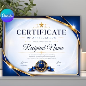 Puede incluir: Una plantilla de certificado de agradecimiento con fondo blanco y detalles geométricos en azul oscuro y dorado en las esquinas. El texto dice Certificate of Appreciation, Proudly Presented To, Recipient Name, e incluye líneas para firma y fecha.