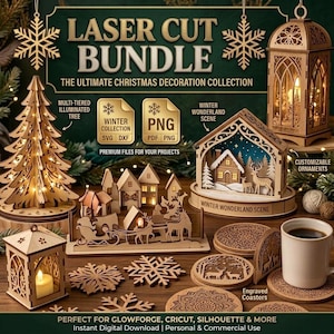 Op de afbeelding: Een digitale collectie van lasergesneden ontwerpen met een houten kerstboom, een wintertafereel met een hut en herten, lantaarns en gegraveerde onderzetters. De afbeelding toont tekst waaronder LASER CUT BUNDLE en bestandsformaten zoals SVG en PNG.