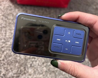 Panasonic SV-SD750V D-snap Japanese MP3 Player | SD Card Audio