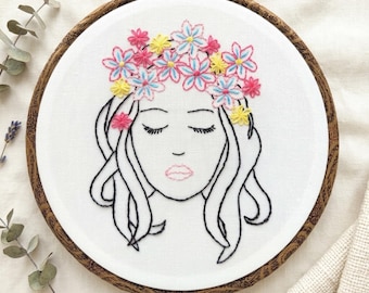 Floral Girl Embroidery Pattern, Woman Face Line Art, Flower Crown Hand Embroidery PDF, Boho Floral Hoop Design, Beginner Embroidery Pattern