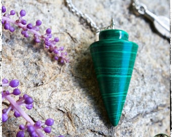 Green Malachite Crystal Pendulum | Clarity, Smooth Change