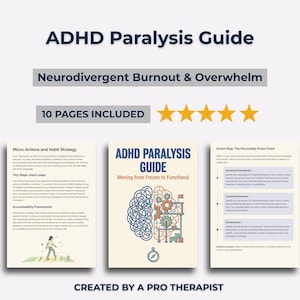 Puede incluir: Una taza de cerámica blanca con un asa negra y el texto "But First, Coffee" en negrita negra. La taza está sobre un fondo borroso. La taza mide aproximadamente 10 cm de altura.
