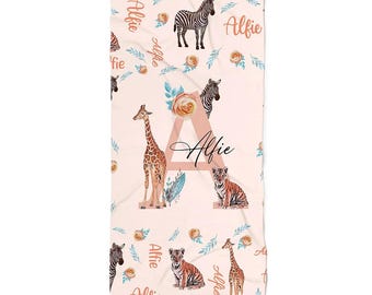 Toalla de playa personalizada con nombre de animales de la selva e inicial, toalla de baño de secado rápido, regalo para niños, amantes de la playa, cumpleaños, Navidad y verano.
