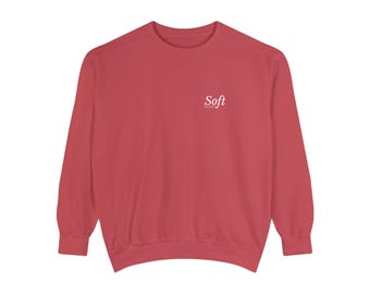 Weiches, nicht schwaches minimalistisches Baumwoll-Sweatshirt mit Rundhalsausschnitt, feminines Statement-Top