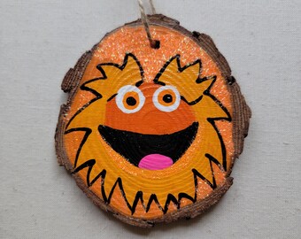 Gritty Philly Ornament - Hand painted Wood Slice Decor. Philadelphia Holiday gift, stocking stuffer