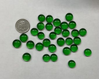 Pepitas de vidrio transparentes de color verde claro COE 96 hechas a mano - círculos de aproximadamente 1/2 pulgada (12,5 mm); paquete de 1/4 lb (114 g; 4 oz). Aproximadamente 60-70 piezas.