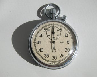 Vintage mechanische Stoppuhr UdSSR "Agat", 2 Tasten, 1980er Jahre