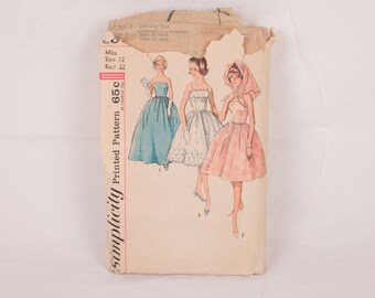 1960s Simplicity 4931 // evening dress // size 12 bust 32