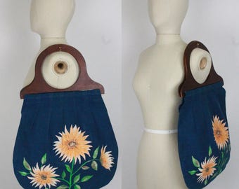 vintage boho bag // painted flowers // wood handles
