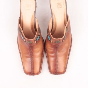 brown leather mules // southwestern accents // sz 6