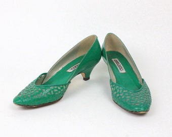 80s Bandolino low heels // green leather // size 7