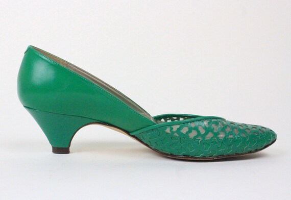 80s Bandolino low heels // green leather // size 7 - image 4