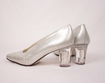 80s acrylic and pearl heels // high vamp // silver leather // size 8.5