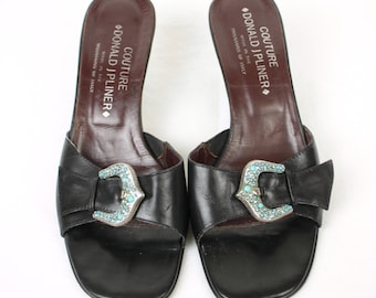 Sandalias Donald J Pliner // hebillas de piedra turquesa // talla 6.5
