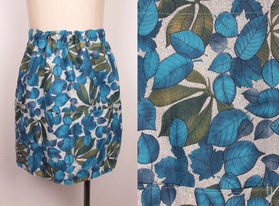 vintage leaf print apron // drawstring - image 1