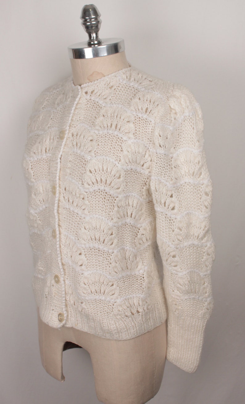 vintage knit cardigan shell pattern puff sleeves