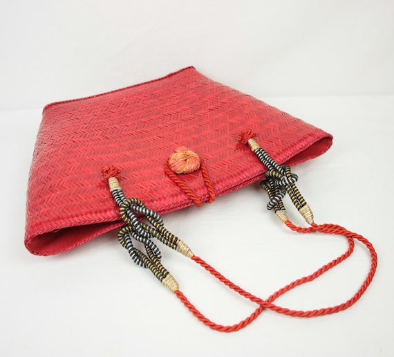 Red Woven Straw Bag // Metallic Cording Accents - Etsy display picture 3
