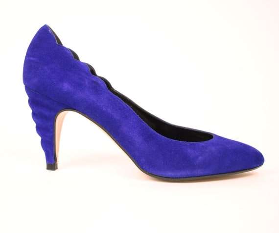 80s 90s suede heels //  // size 7.5 - image 2