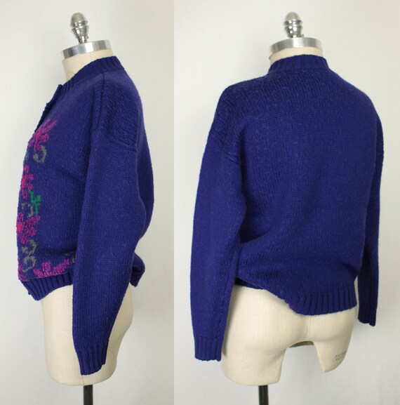 80s 90s granny cardigan // floral design // wool … - image 2