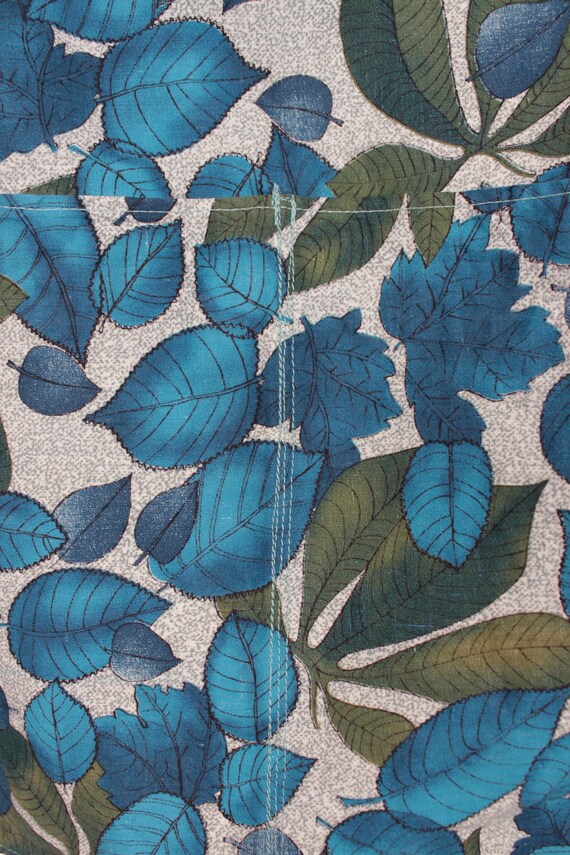 vintage leaf print apron // drawstring - image 6