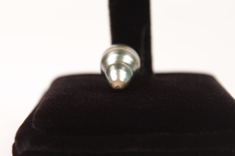 Tahitian baroque pearl 10mm