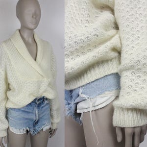 vintage Northern Isles pointelle knit sweater // shawl collar