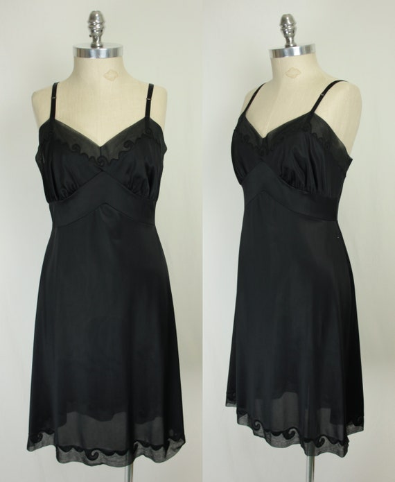 50s 60s Yolande full slip // swirl embroidery // … - image 5