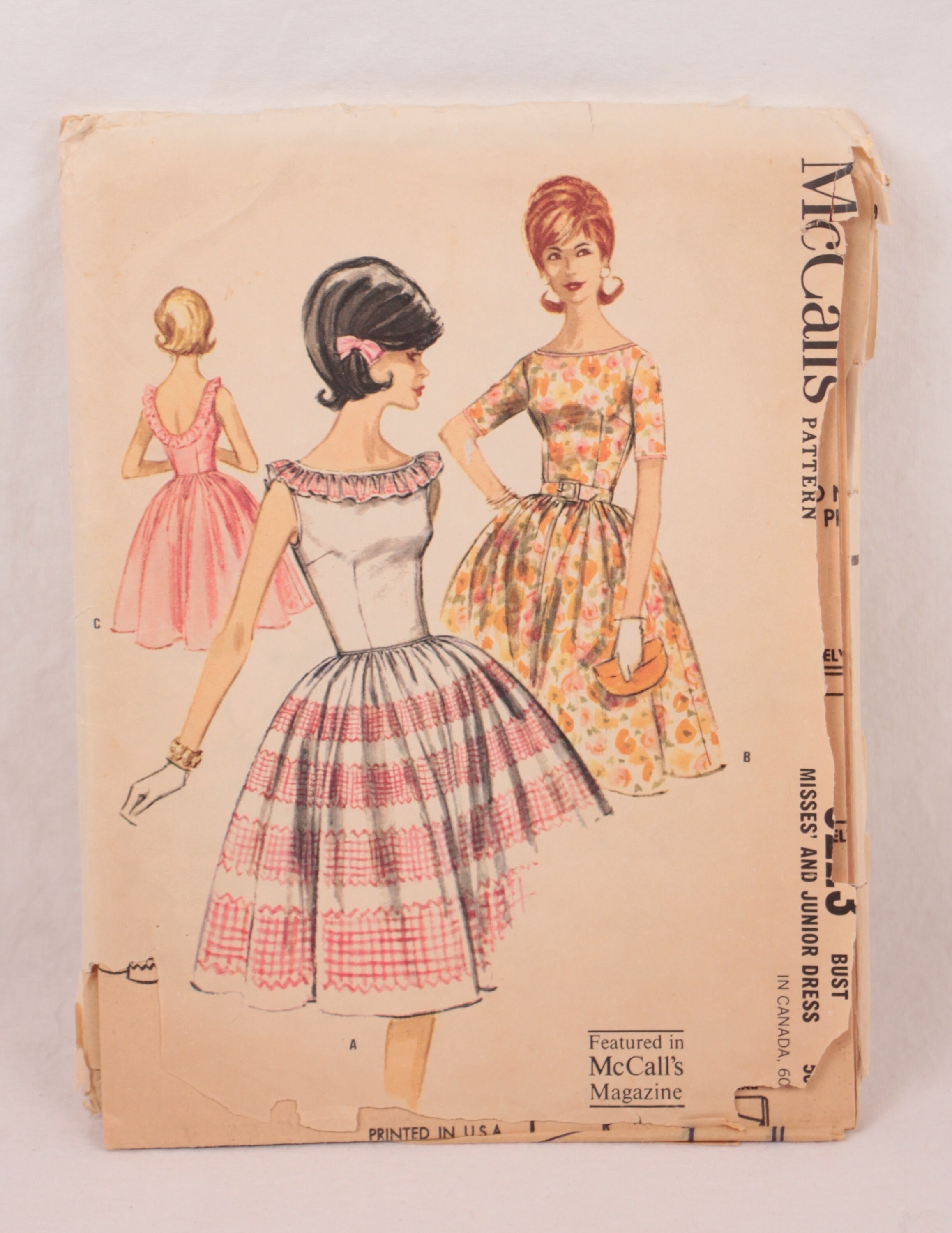 1960's McCall's Slim Fit or Flared Skirt Dress with Curved Fitted Waist detail - Bust 38