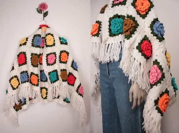 multi color granny square shawl // roses // fringe