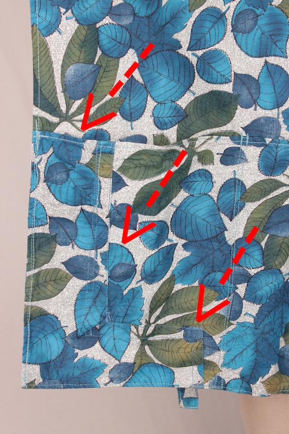 vintage leaf print apron // drawstring - image 8