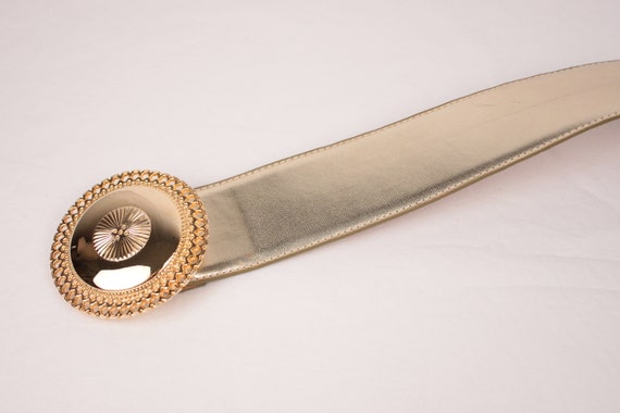 80s gold leather belt // Milor // medallion buckle - image 3