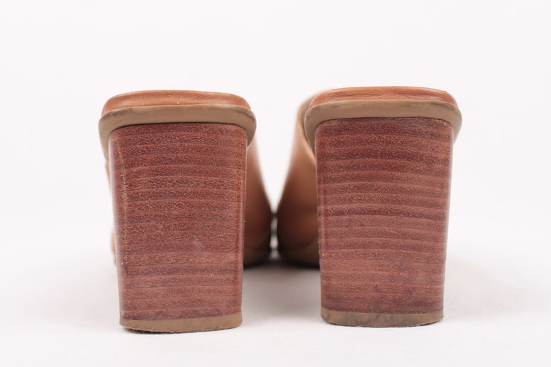 brown leather mules stitching detail sz 8
