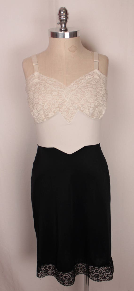 50s 60s full slip // sheer lace bust // size 34 - image 2