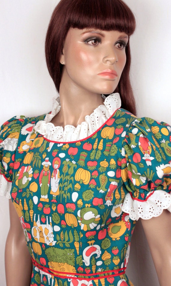 1970s novelty print maxi // eyelet trim // ruffle… - image 3