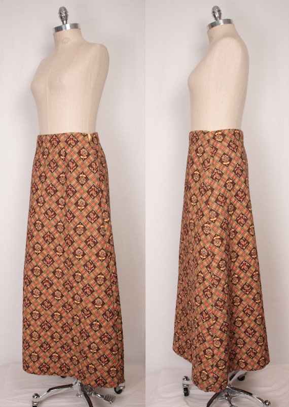 70s quilted maxi // birds and flowers - image 4