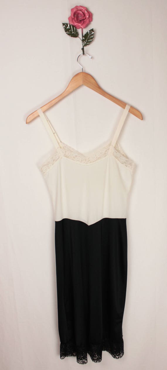 50s 60s full slip // sheer lace bust // size 34 - image 9