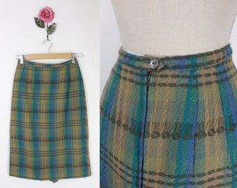 60s 70s Loubella Originals skirt // blue and green plaid
