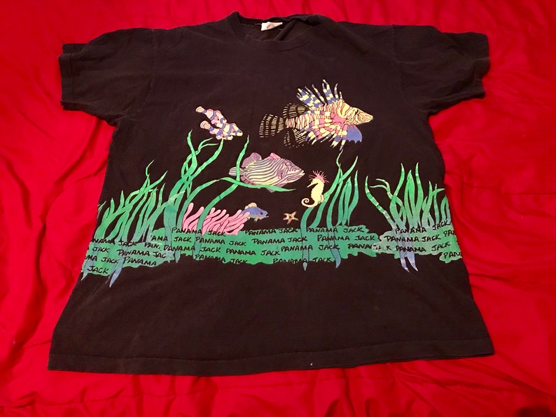 Vintage fishy panama jack shirt