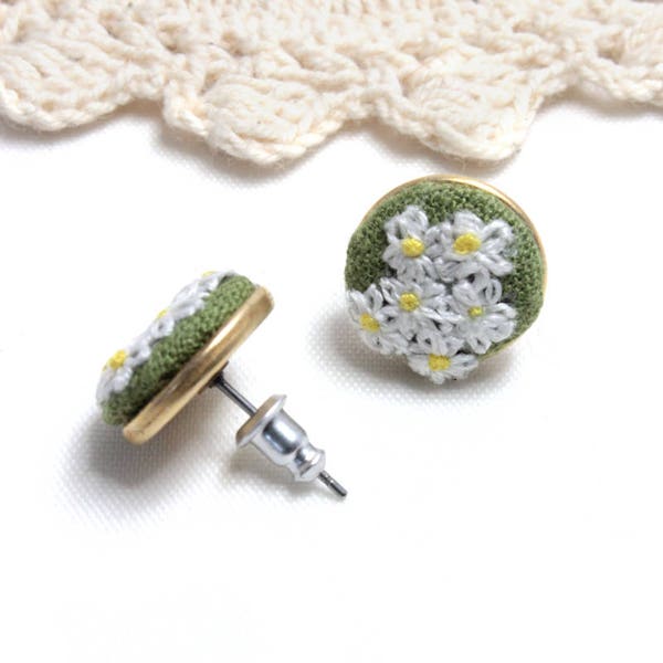 Earrings - Vegan Earrings - Vegan Jewelry - Stud Gold Earrings - Embroidery Earrings - Daisy Earrings  - Flowers Earrings - Olive Linen