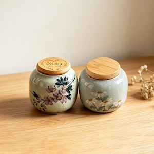 Personalized Handmade Ceramic Pet Urn, Crackle Glaze Keepsake Urn, Small Pet Cremation Urn, Pet Loss Gift