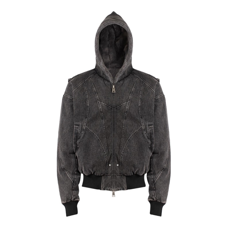 Oversized Hooded Jacket | Washed Zip Up Outerwear | Winter Fashion | Retro Streetwear Style

Oversized hooded jacket with washed retro streetwear style