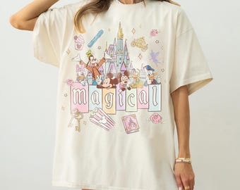 Disney Mickey en vrienden comfortkleuren shirt, Disney Magical Pastel Park Snacks shirt, Disney World Magic shirt, shirt magisch kasteel 2026, shirt magisch kasteel 2026