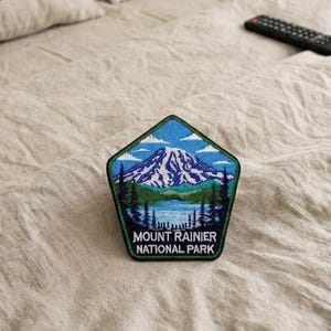 Mount Rainier National Park Embroidered Patch Vintage Mountain Lake Travel Souvenir Badge for Jacket Hat Backpack