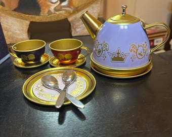 Disney Cruise Line Royal Court Tea Set – Rare Cruise Exclusive Princess Collectible