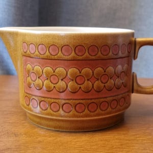 Hornsea Saffron Milk Jug, Ceramic Creamer, Sauce Jug, Geometric Floral Design, Vintage Tableware, Vintage Dining, Retro Crockery, Retro Jug