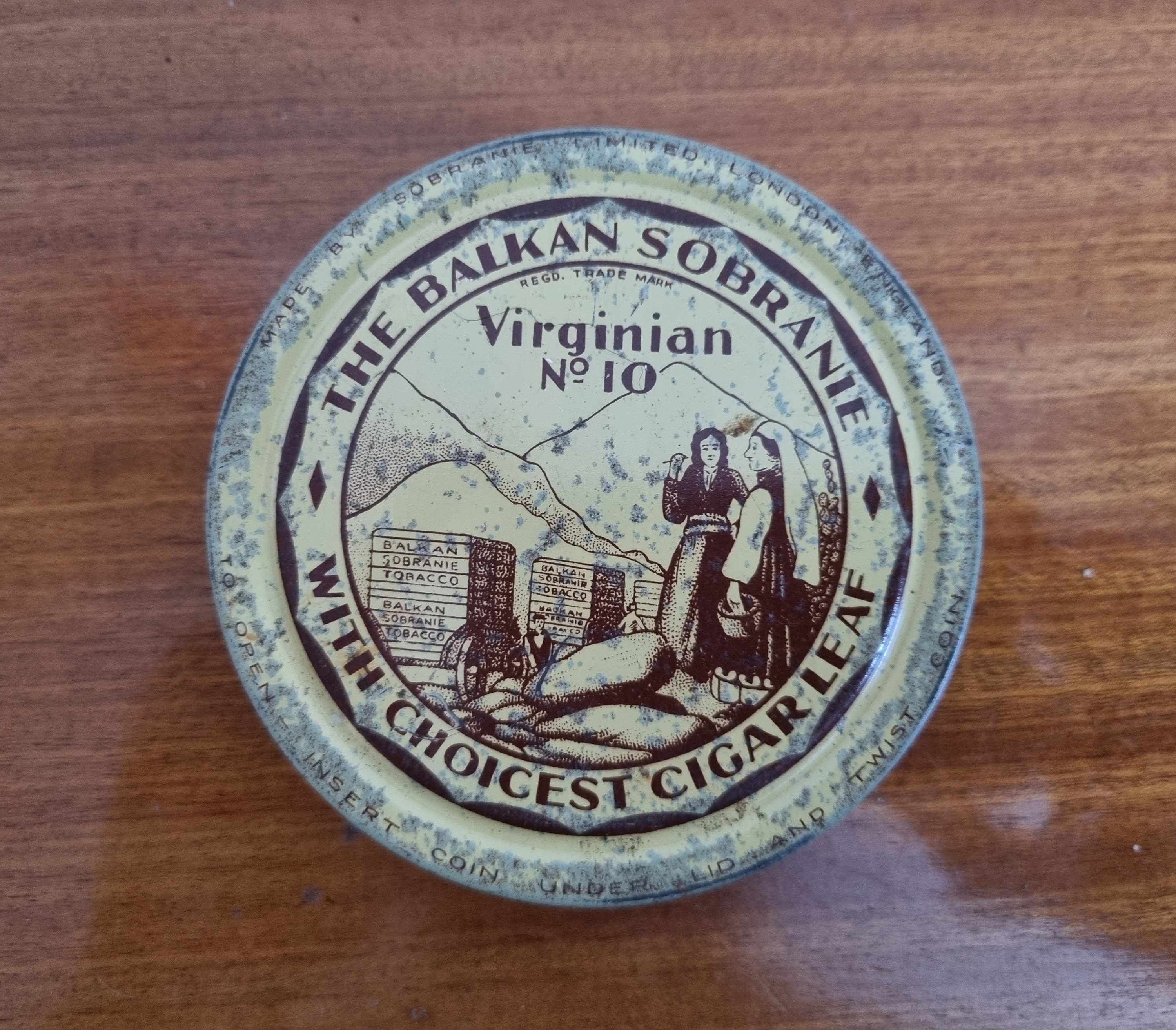 The Balkan Sobranie Virginian No.10 Tobacco Tin