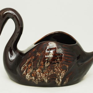 Foster's Pottery Swan Pot Cover