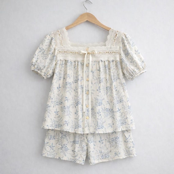 Blueberry Floral Gauze Cotton Pajama Set, Lace Trim Blouse and Shorts, Korean Style Sleepwear